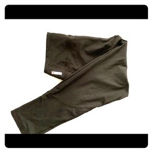 Zella brand from Nordstrom yoga leggings